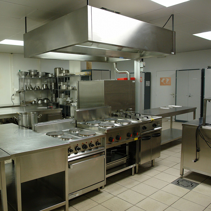 professional-kitchen-in-the-food-and-beverage-industry
